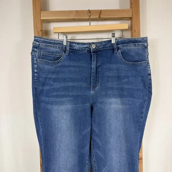 NWT Vervet Flying Monkey Blue High Rise 5 Pocket Skinny Jeans #1390 Size 22 - Picture 2 of 4